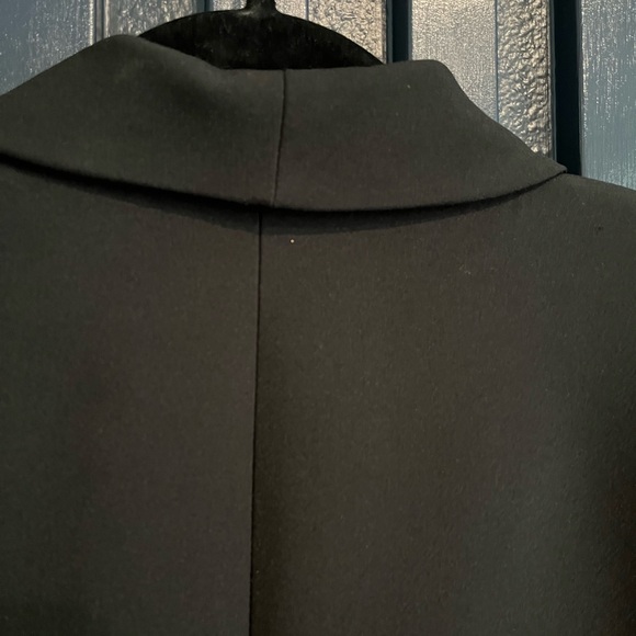 Zara Black Women’s Blazer - Picture 6 of 9